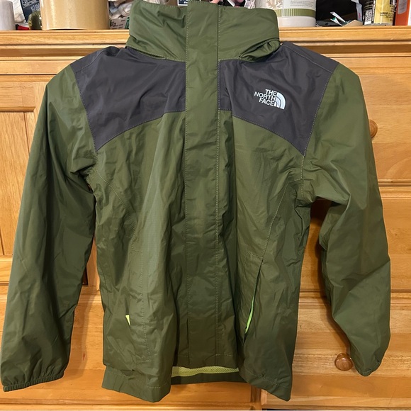 The North Face Boy’s Green Windbreaker Style Jacket w/Hood Size 7/8 - Picture 1 of 10